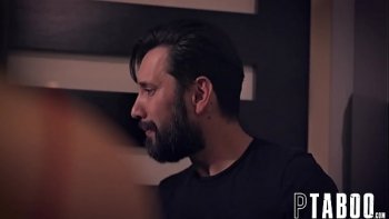 Так ещё и не спрашивает разрешения