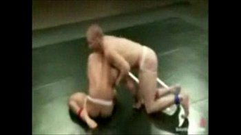 Также на своем столе