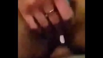 Чувак занимается сексом с девушками одновременно