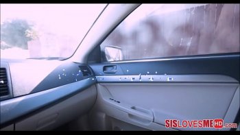 Браья ебу сестру в жопу