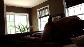 Застенчивый русский парень ебет негру с длинным огурцом