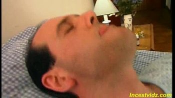 Внучка порно ролик онлайн