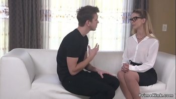 Привязанный и твердый анальный секс