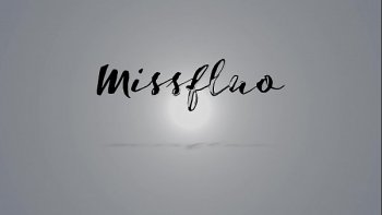 Решила порадовать своего партнера по сексу хорошей дрочкой нежными руками