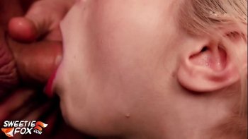 Кончил в рот после отсоса