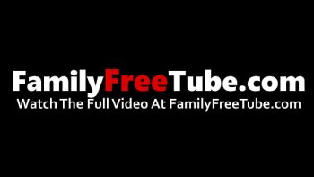 Мама застукала дочку за муструбацией