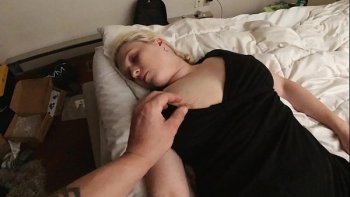 Косматая ватрушка пьяной супруги